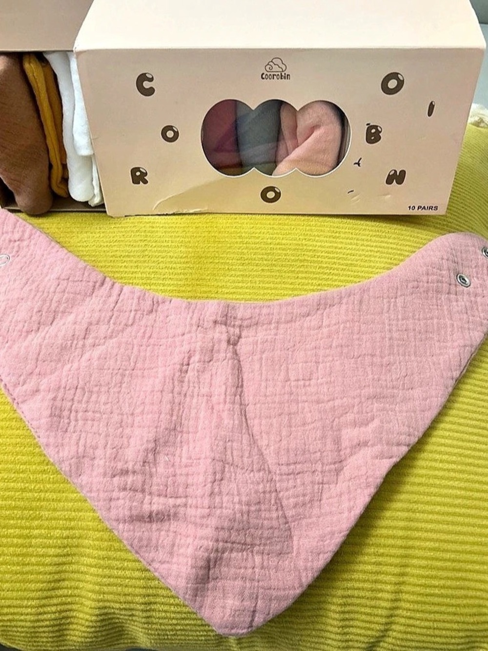 Coorobin 10 Pairs baberos